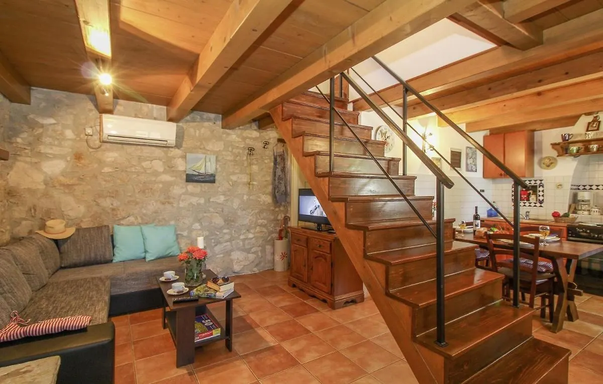Marija-Lorena In Gora Glusici - Haus Fuer 4 Personen Labin  Feriehus Labin (Istria)